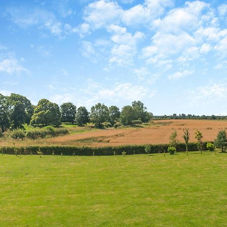 Farrington House Villa Lowthorpe Bagian luar foto