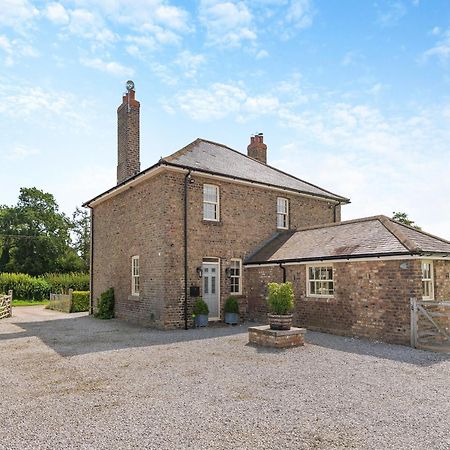 Farrington House Villa Lowthorpe Bagian luar foto