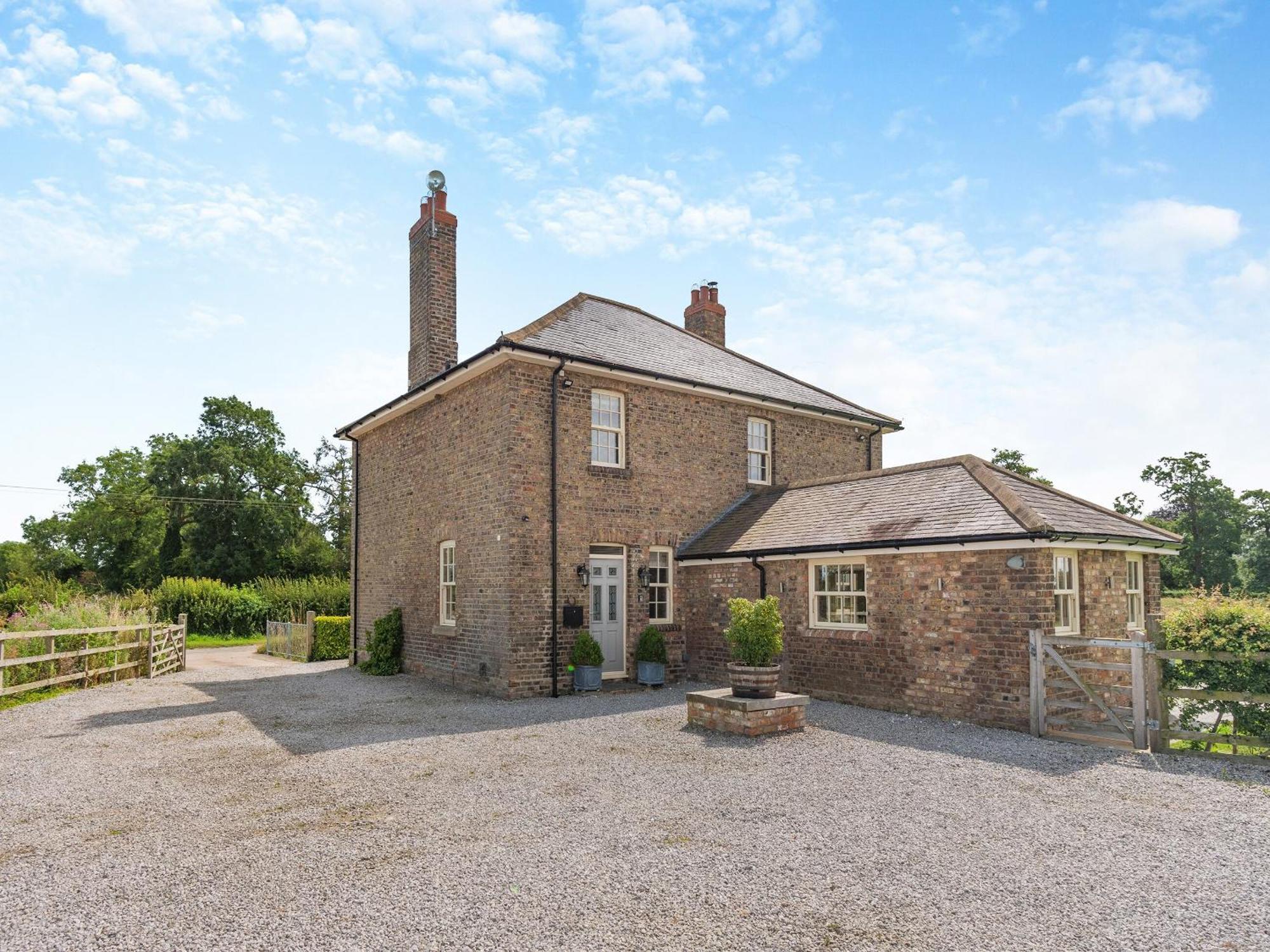Farrington House Villa Lowthorpe Bagian luar foto
